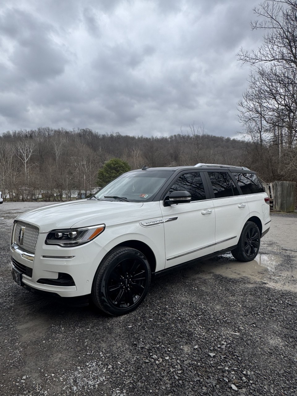 Lincoln Navigator Chrome Delete