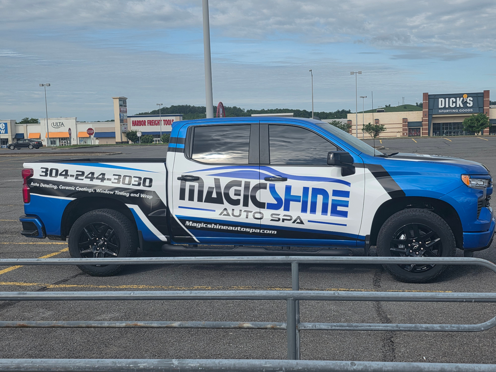 MagicShine Auto Spa Truck